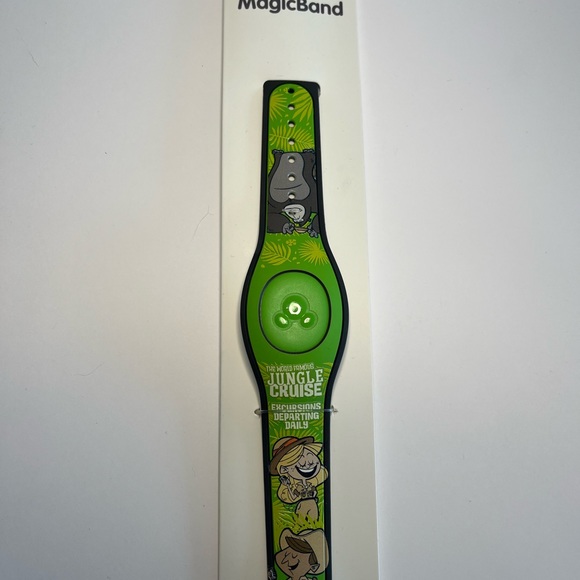 Disney Limited Edition Jungle Cruise MagicBand - Picture 2 of 4